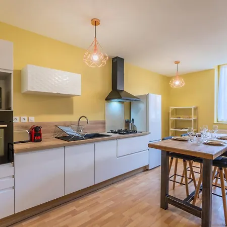 아파트 2 Proche Metro Et Parking 루베