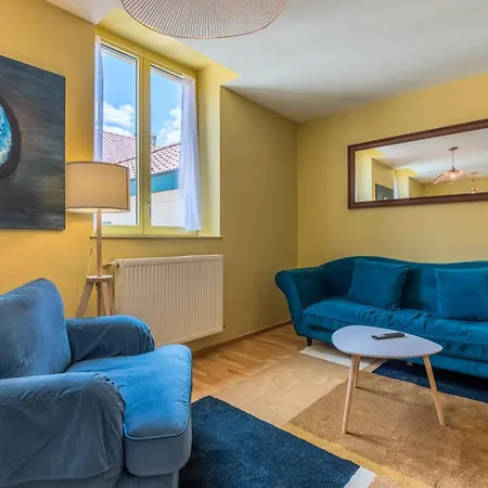 2 Proche Metro Et Parking Apartamento Roubaix